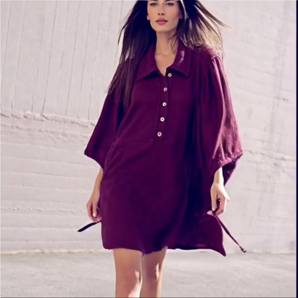 Free People NWOT / Natalie Pullover-Poncho Oversized XS to XL PTP 47" L 36"